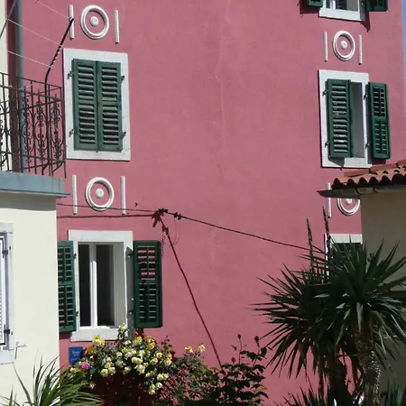 Guest house Casa Di Rose 3*
