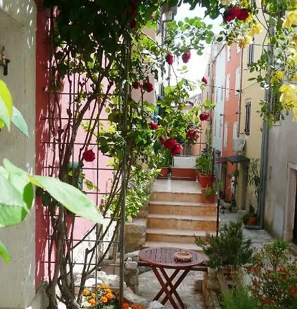 Casa Di Rose 3* 브르사르