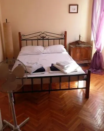 Konukevi Casa Di Rose
